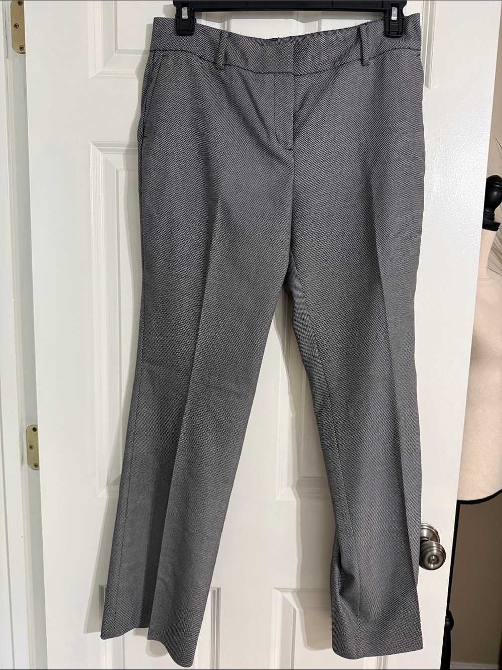 Ann Taylor Factory Gray Houndstooth straight leg Pants